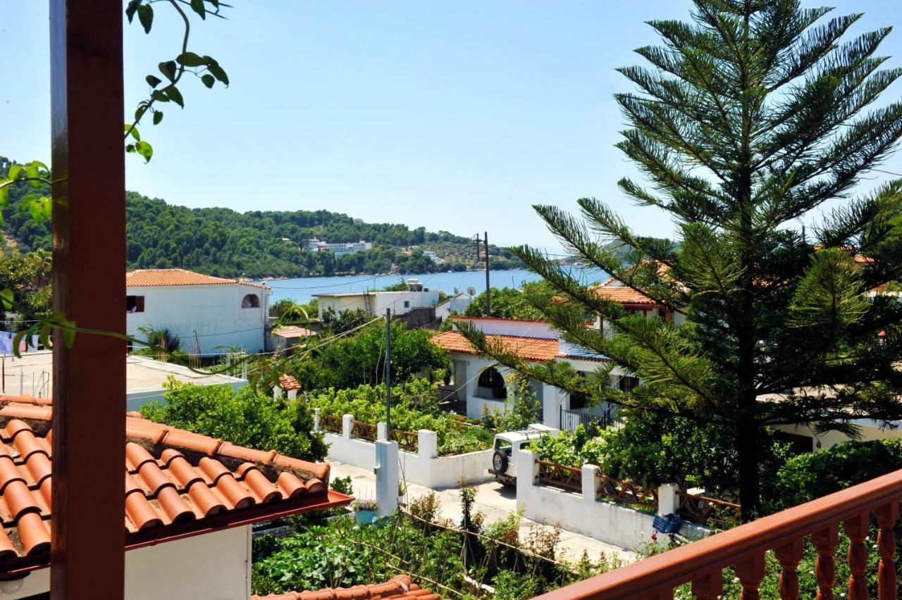 Chrissomalli Sofia Studios Skiathos Exterior foto